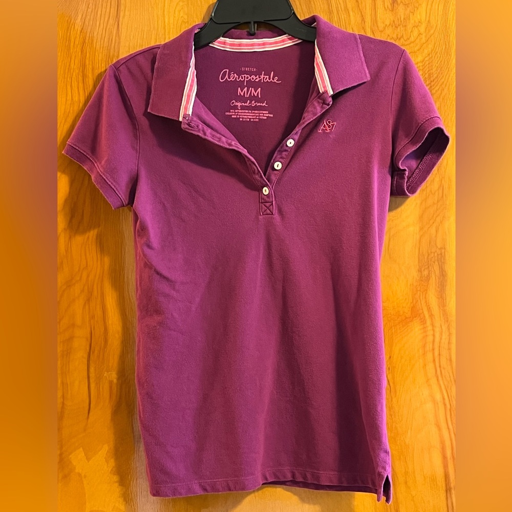 Aeropostale A87 Women’s Polo Size Medium Color Dark Purple